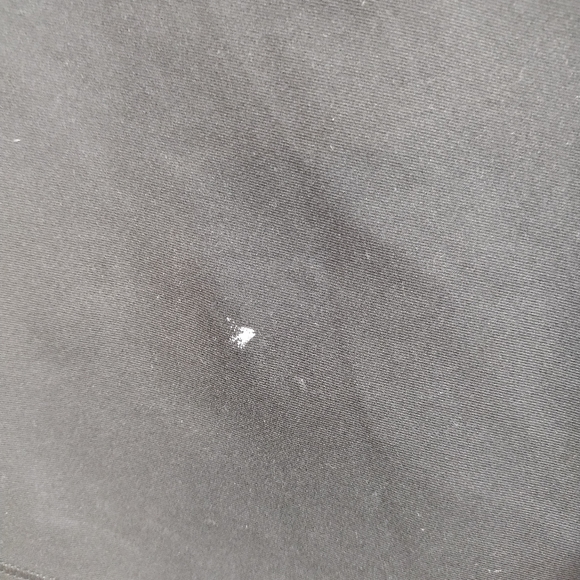 Under Armour Workout Shorts - Picture 2 of 5